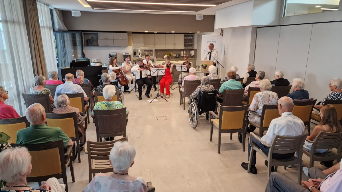 Gottesdienst im Seniorenzentrum Waldheim