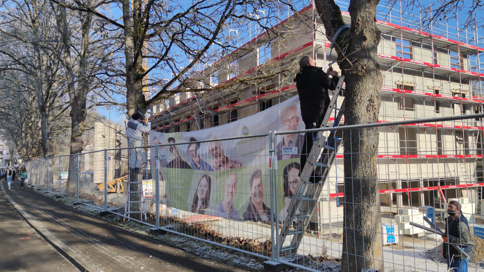 Bauzaun am Neubau unseres Pflegezentrums in Nagold